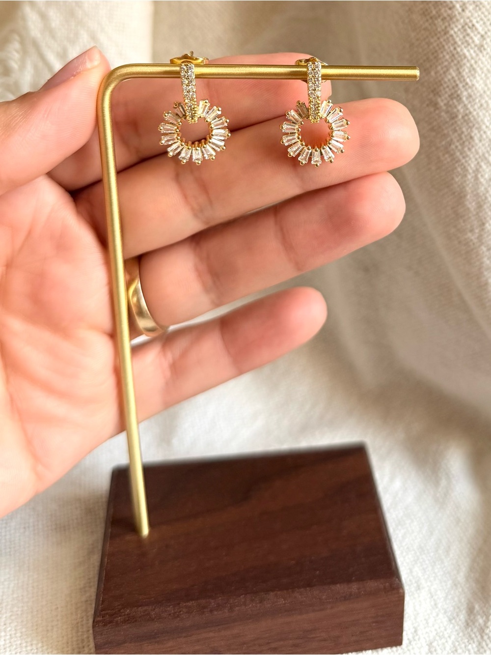 NEW! Gold Plated Clear Crystal Earrings - Women Jewelry - Picture 5 of 5